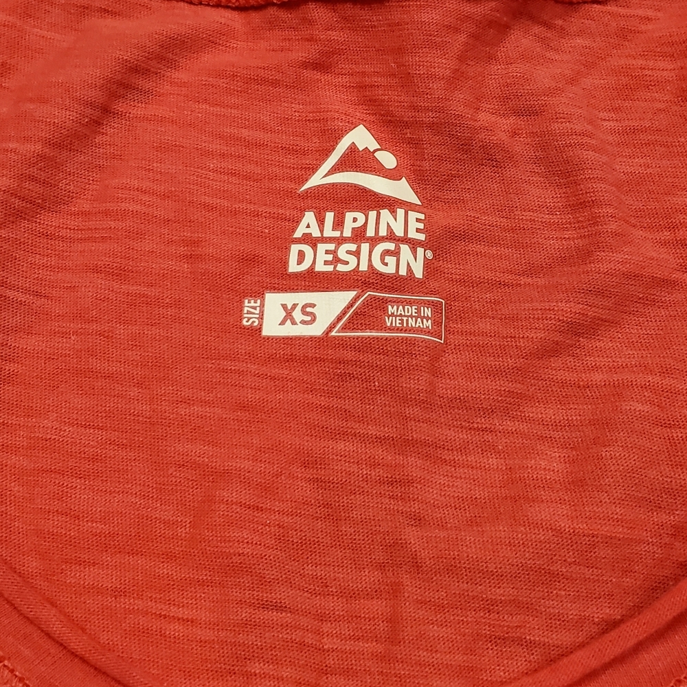 🆕️Alpine Design Top - Picture 4 of 4